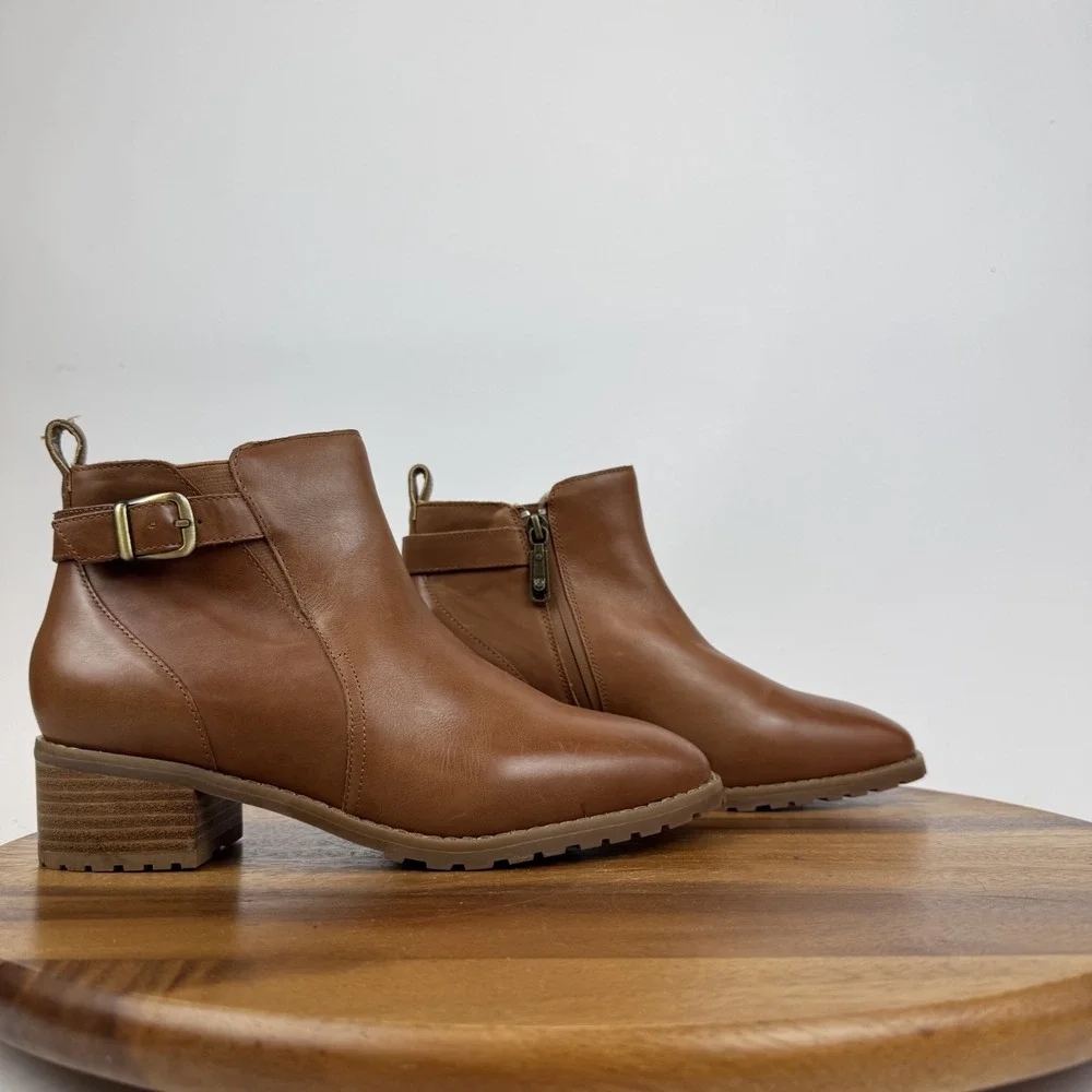 New Womens Blondo‎ Sullivan Brown Leather Heeled Waterproof Ankle Boots Size 7 M